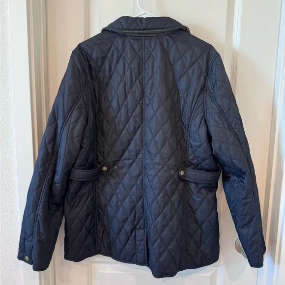 L.L. Bean Women’s Quilted Diamond-Stitch Puffer Jacket - Picture 2 of 12